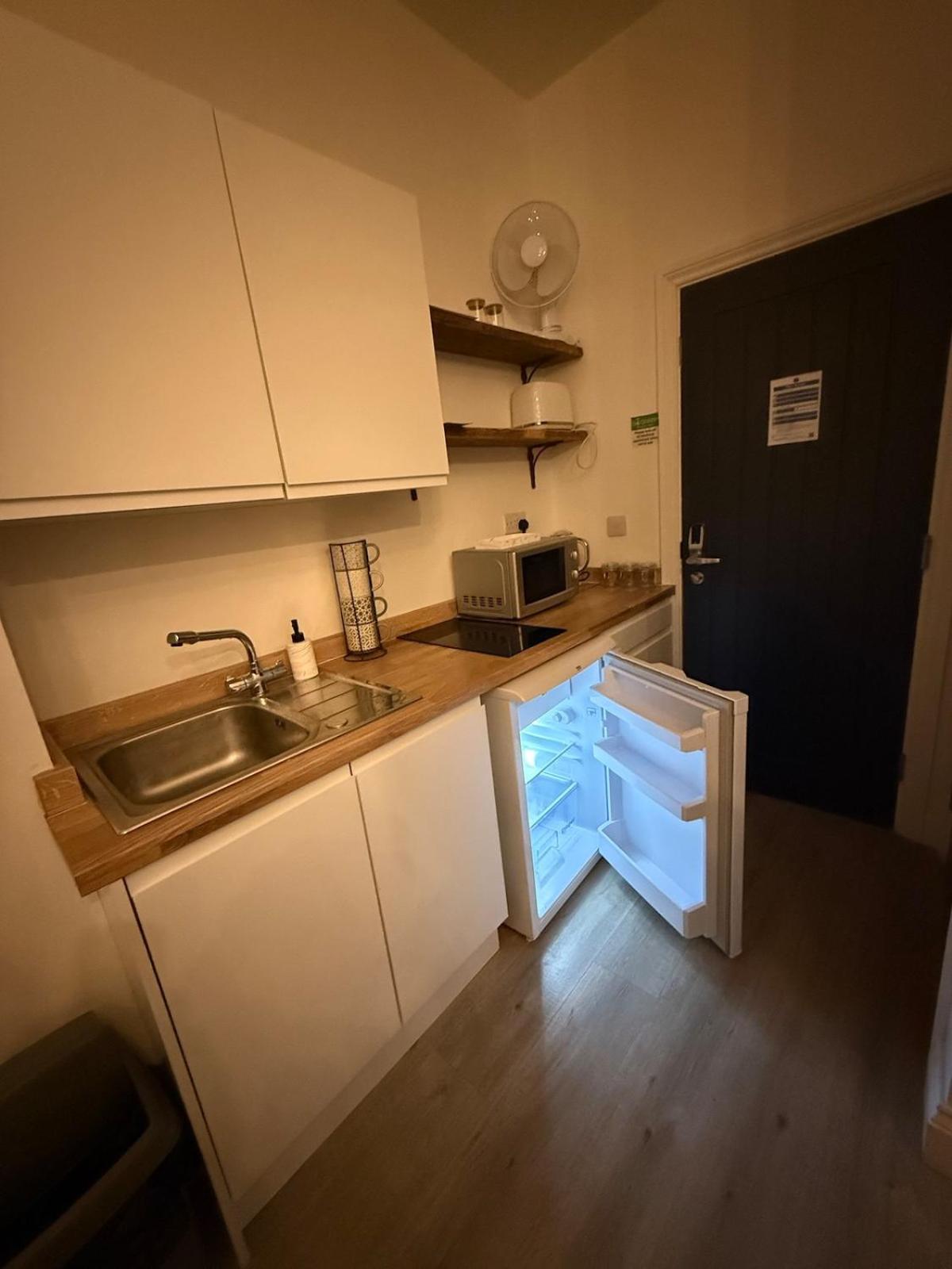 ווסטון סופר מארה Seaside Studio Apartment מראה חיצוני תמונה